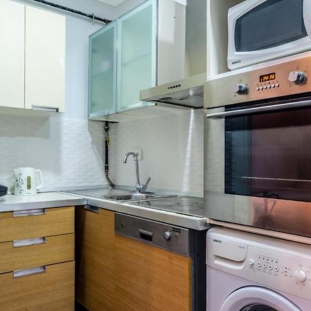 Sleek Flat 50 M To Bull Statue In Kadikoy Apartamento Estambul Exterior foto